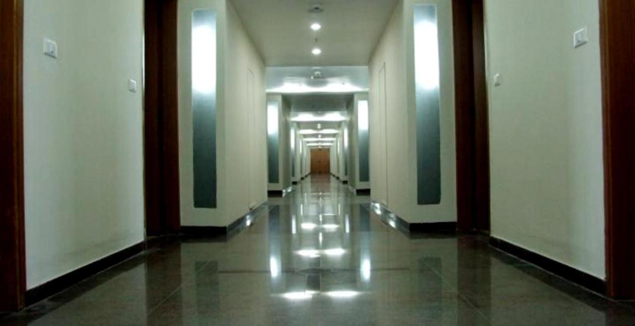 The Townhall Chennai Exterior photo